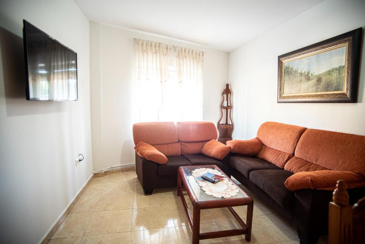 Apartamentos San Anton 비야로블레도 외부 사진