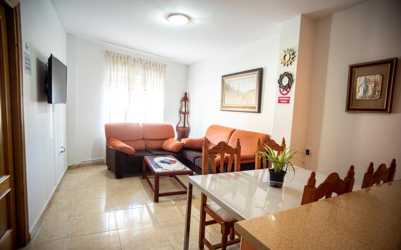 Apartamentos San Anton 비야로블레도 외부 사진